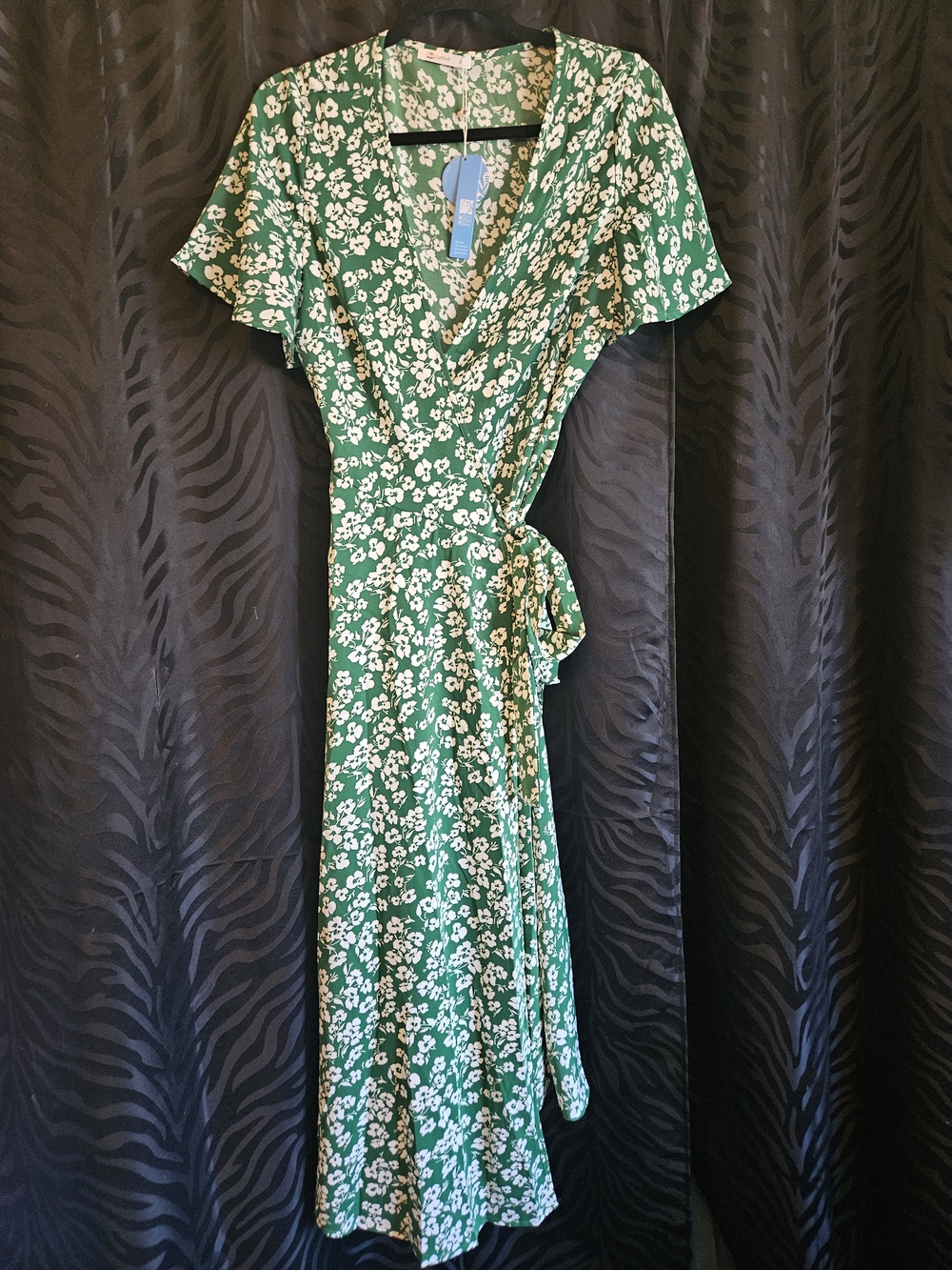 Cupshe Green Floral Wrap Maxi Dress